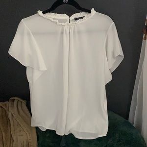 white shirt sleeve blouse